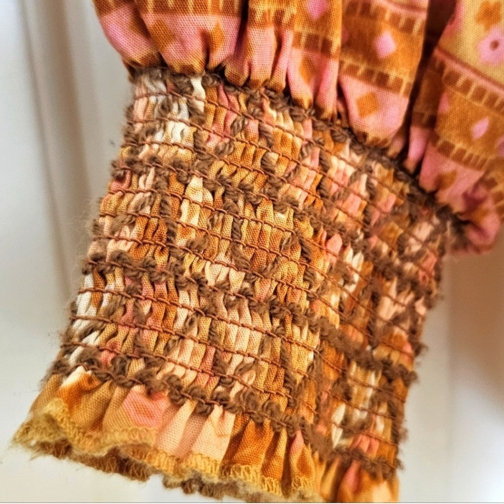 Spell Anne Blouse - Picture 4 of 10